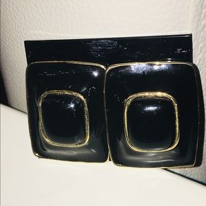 Retro black and gold dressy women’s earring